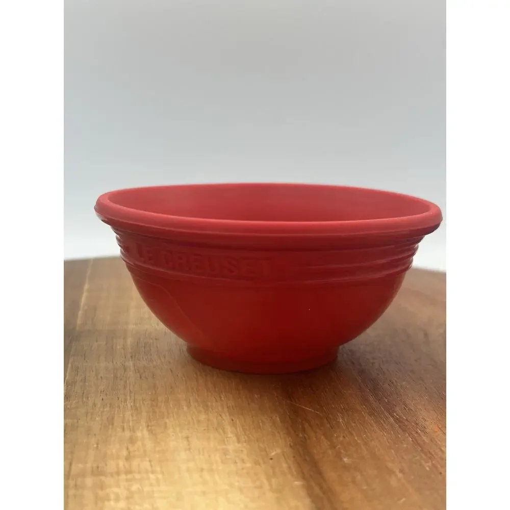 Le Creuset Silicone Nesting Prep Bowl Set 3 Red Green Blue Small Measuring Bowls